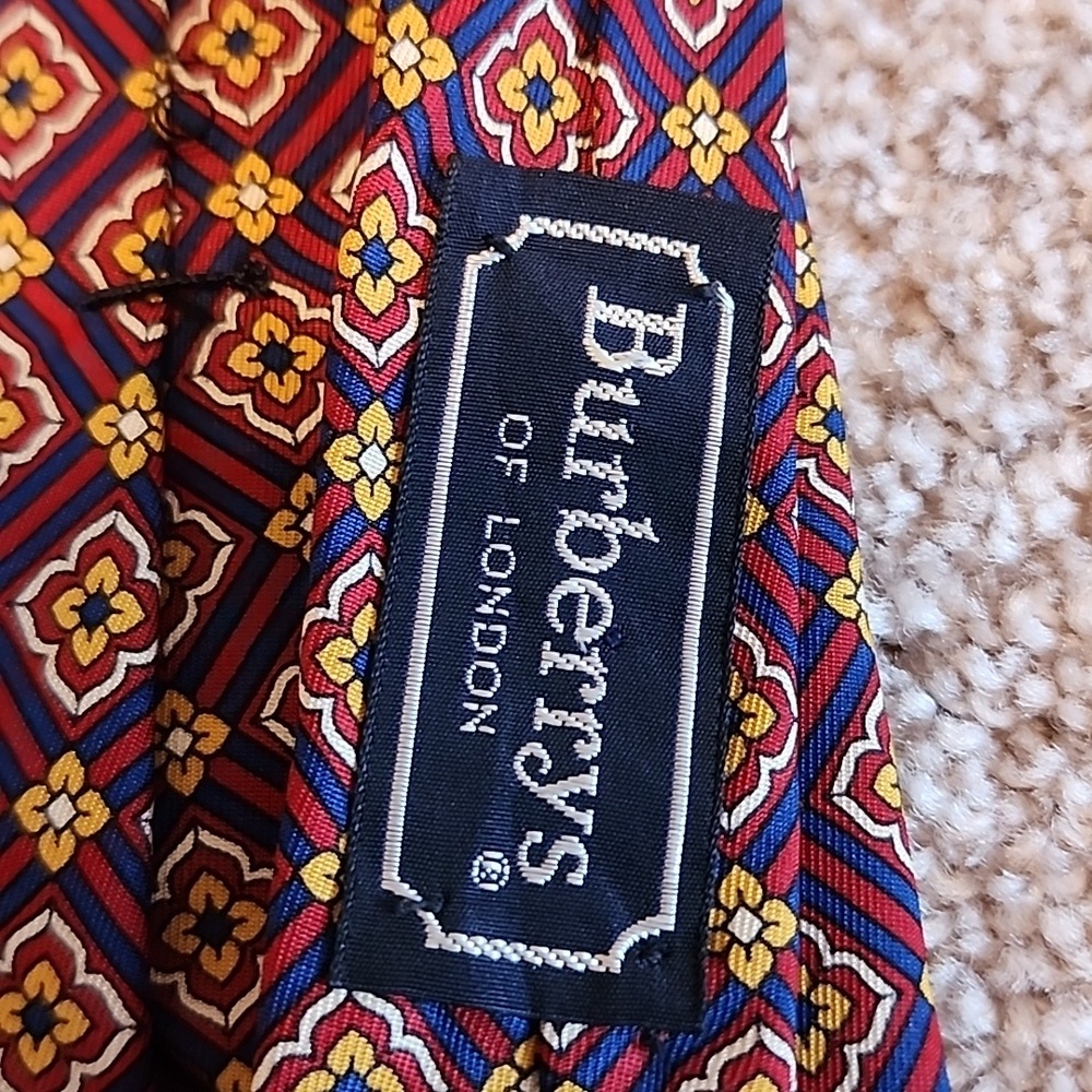Burberry Mens Tie Red, Gold, Blue, Authenticated - Picture 5 of 11